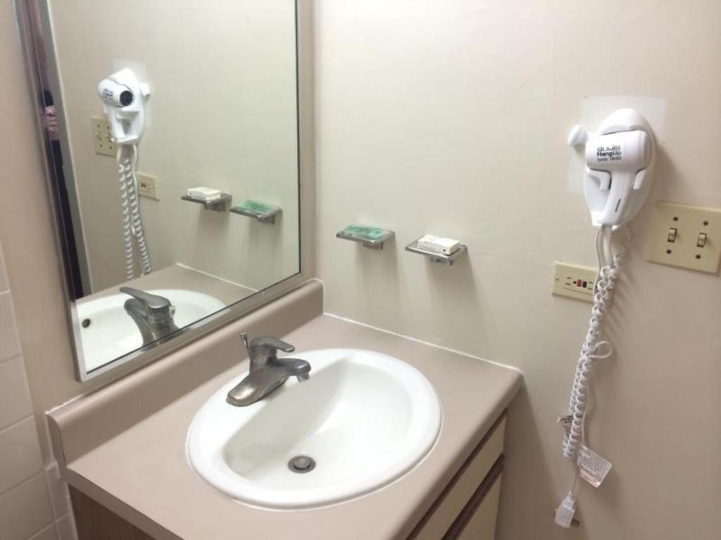 Guam Airport Hotel Tamuning Dış mekan fotoğraf