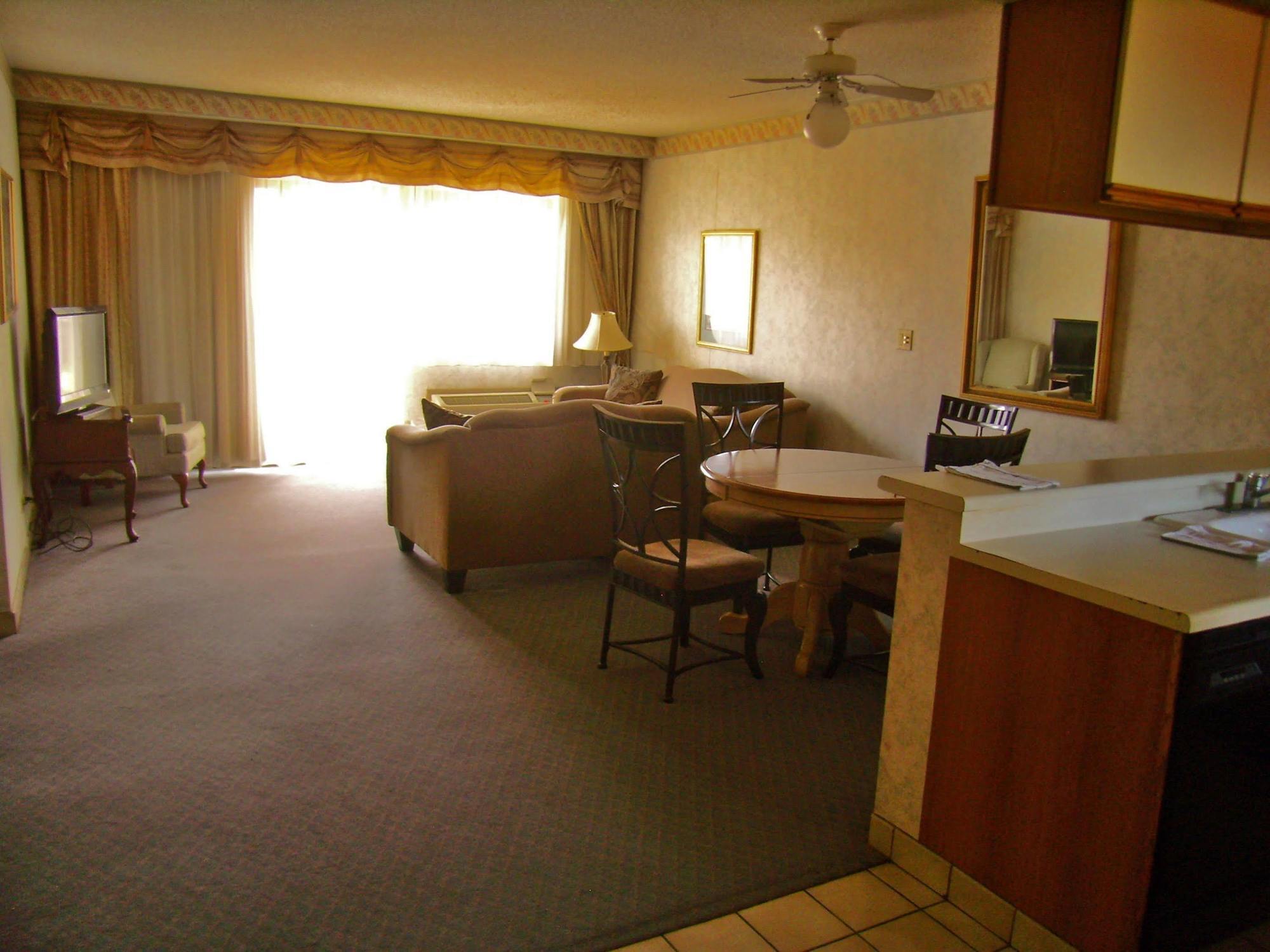 Guam Airport Hotel Tamuning Dış mekan fotoğraf